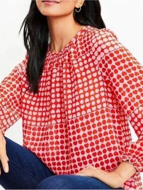 Cute Light LOFT Pink and Red Heart Print Pleated Long Sleeve Blouse Size L